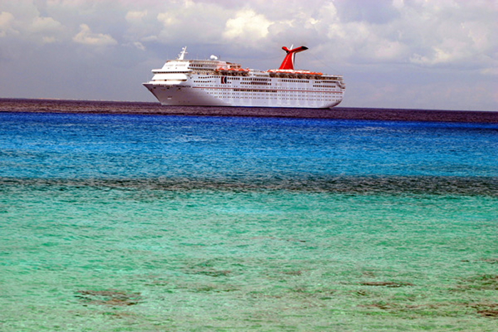 CARNIVAL FASCINATION (1994) @ Grand Cayman