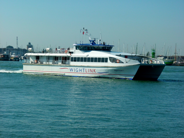 WIGHT RYDER 1 - @ Portsmouth, UK (Leaving)