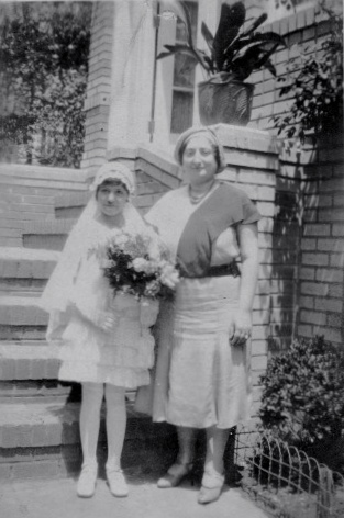 Dora & Aunt Josie