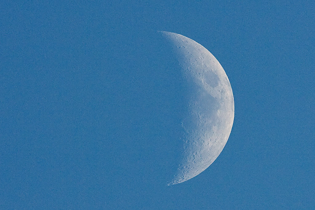 10/31/2011  Moon