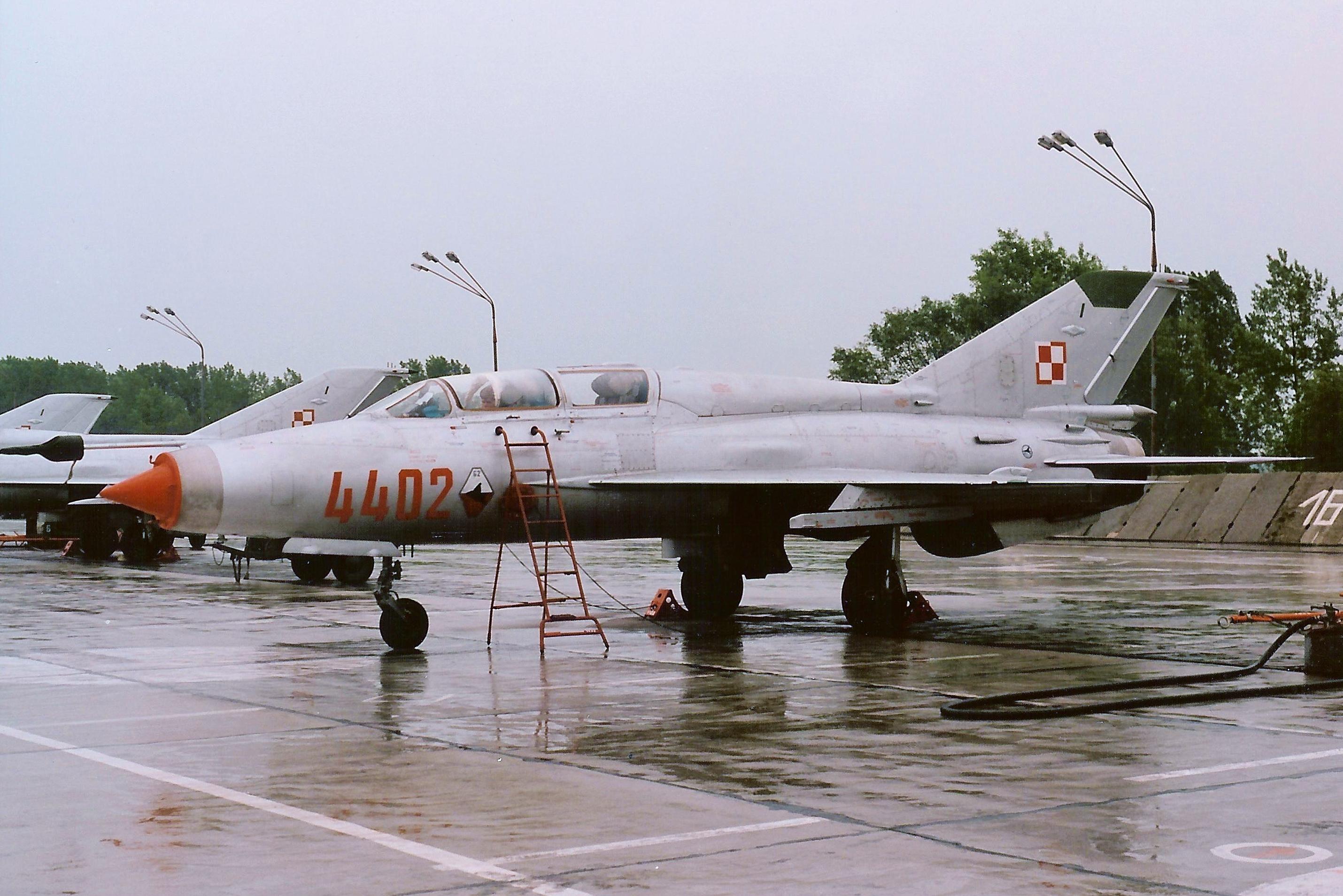 MiG-21US 4402