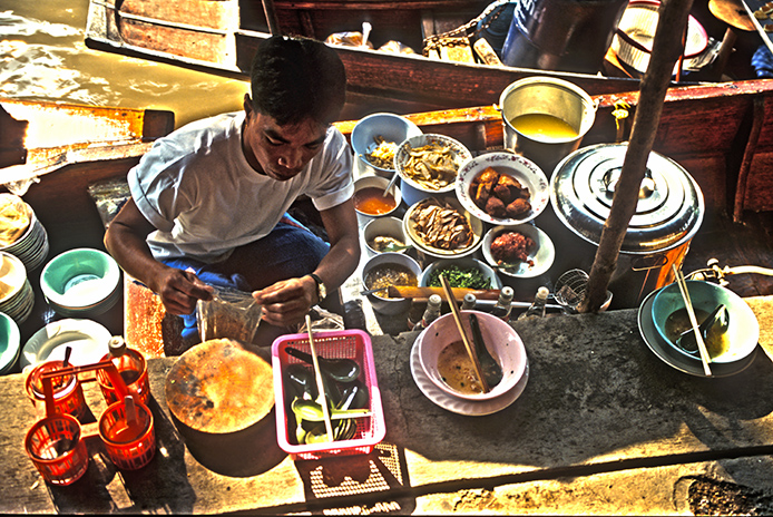 Boat Food Vendor