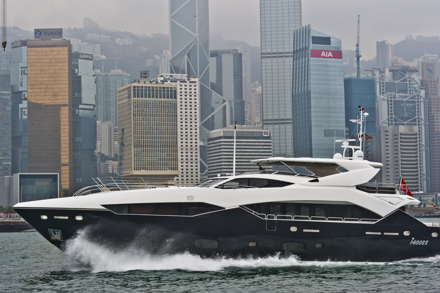 Low res - Sunseeker - Predator 115 193.JPG