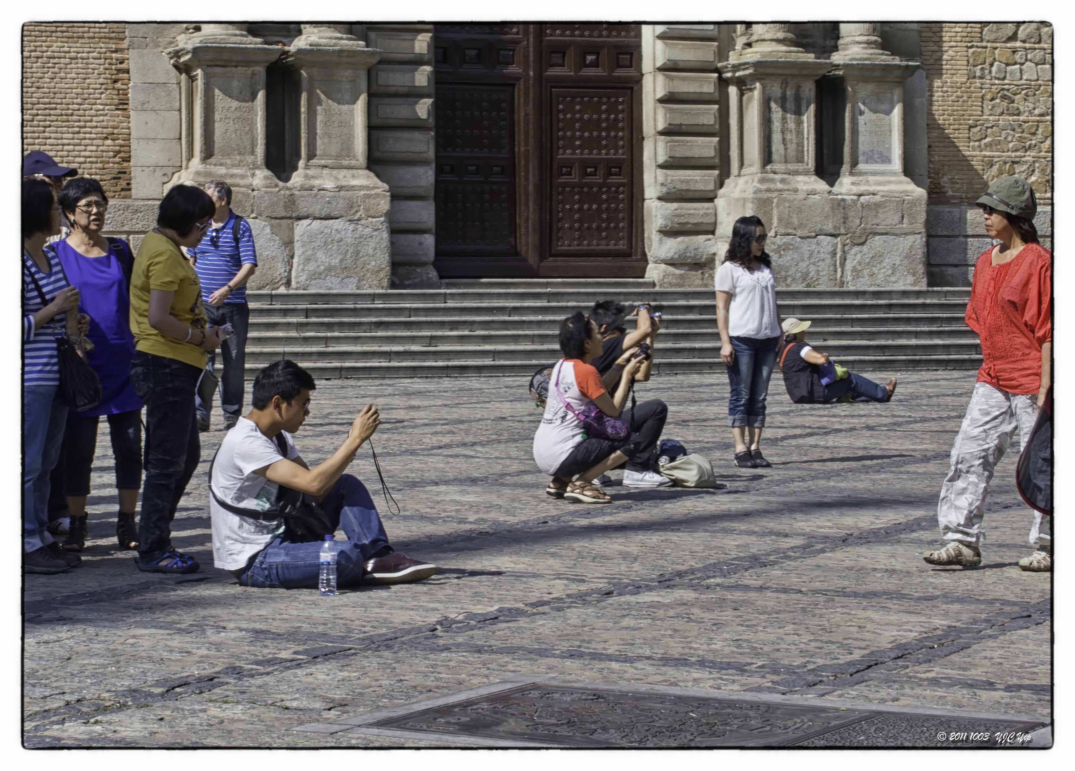 1003 42 Toledo - Tourist Guide on Photo duty.jpg
