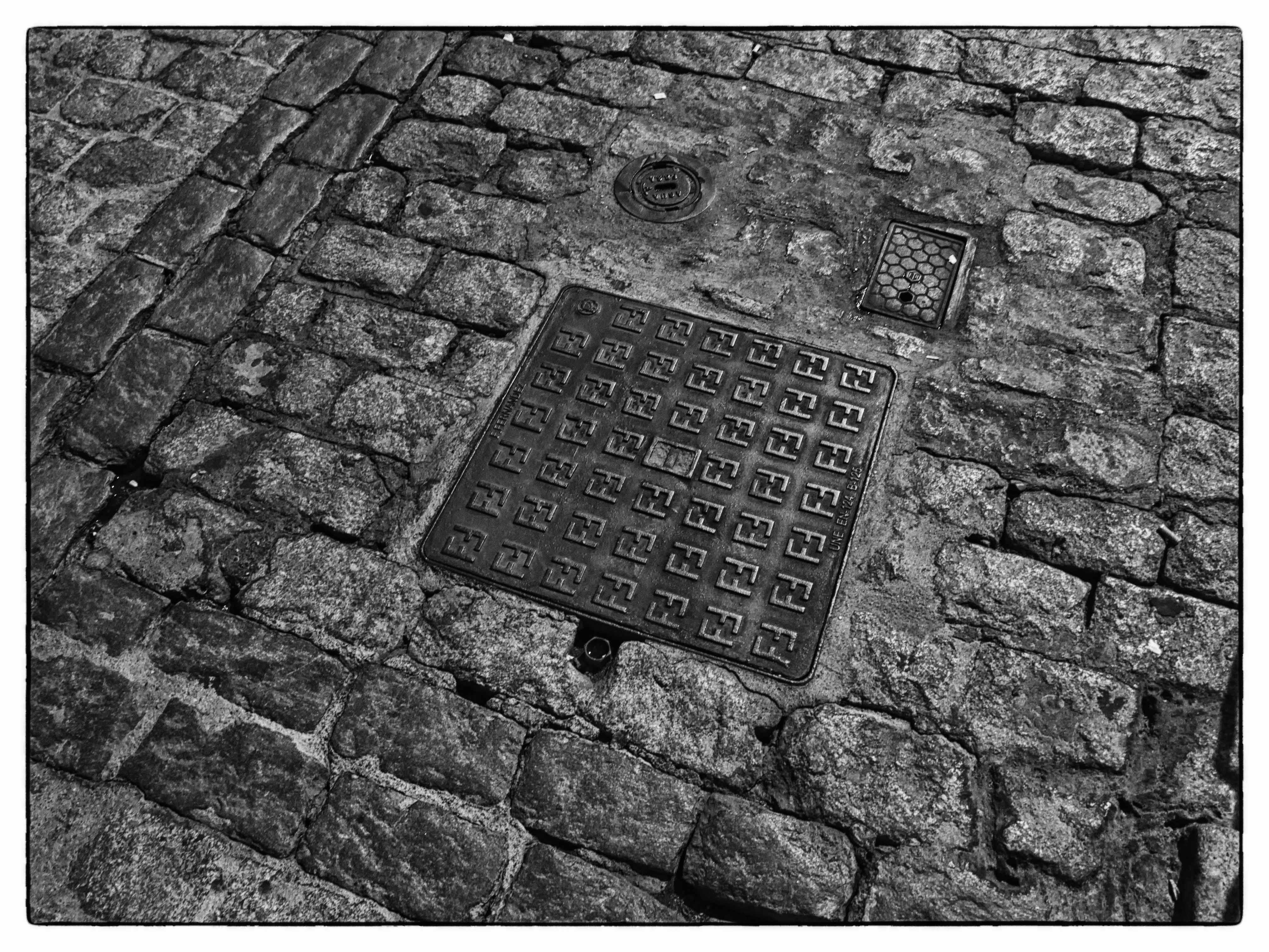 1003 43 Toledo - Fendi drain cover.jpg
