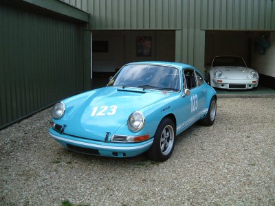 911 T/R chassis. 118 20 834