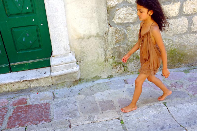 137575419.qQKq6jnl.pb_Kotor_fille.jpg