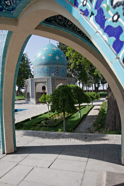 Attar Neishabouris Tomb 1/4