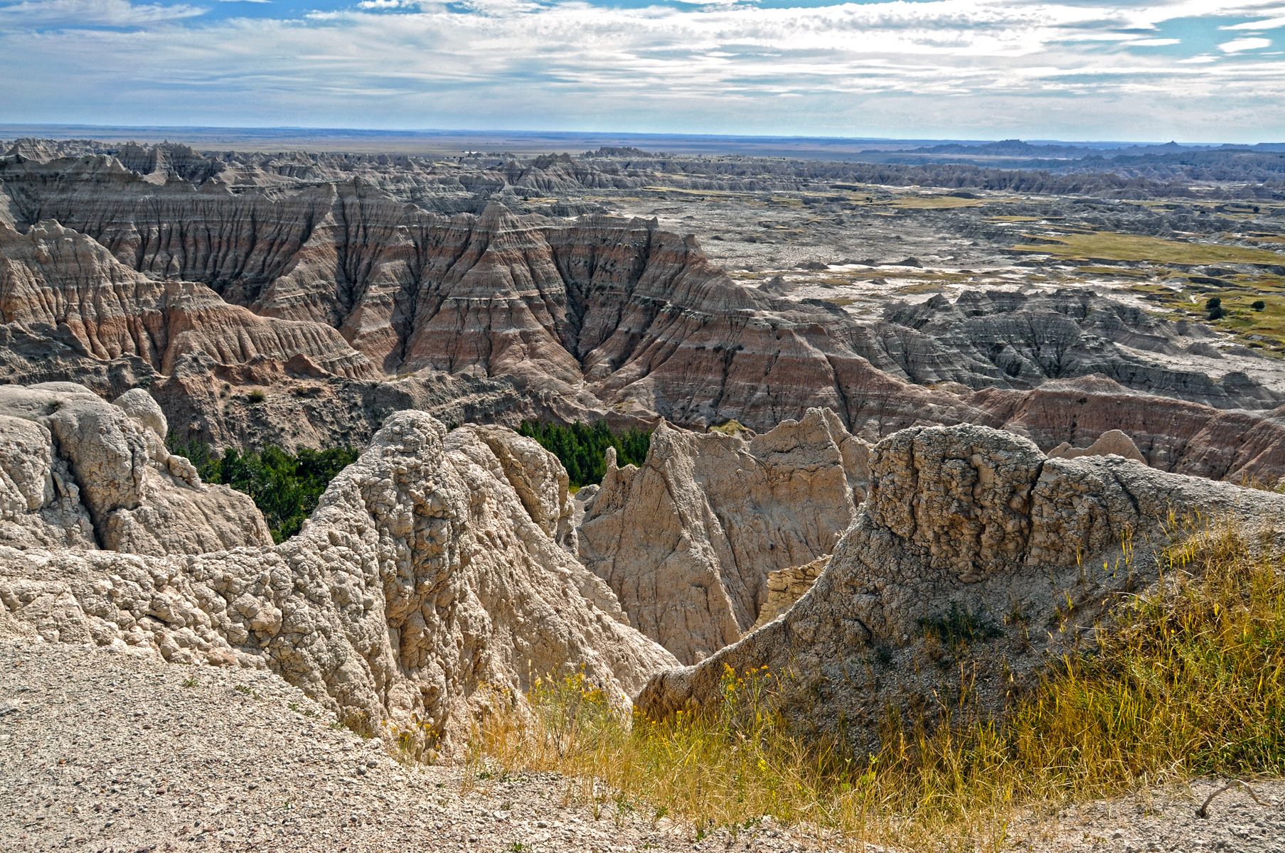 Badlands SD Overlook.jpg