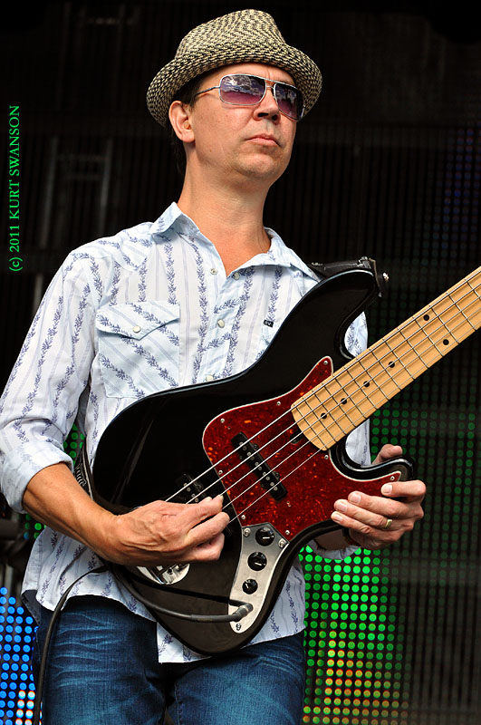 Klem Hayes / Van Ghost