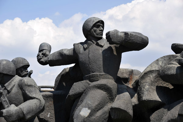 Battle of the Dniepr memorial