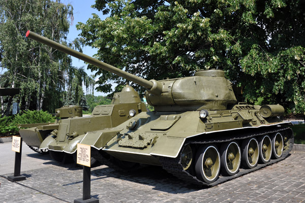 Soviet Tank T-34-85, 1944