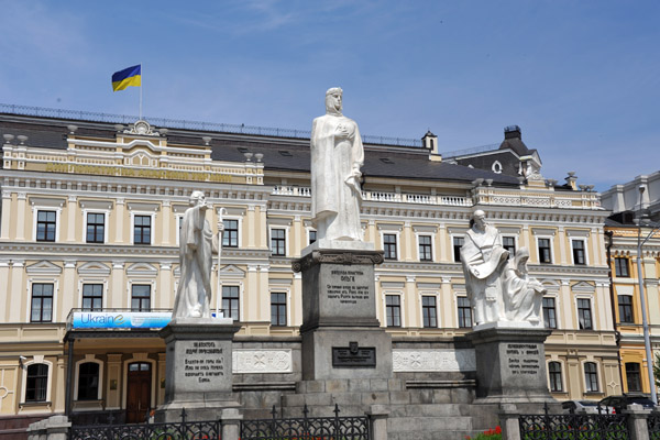 Princess Olga Monument, Mykhailivs'ka Square, Kyiv