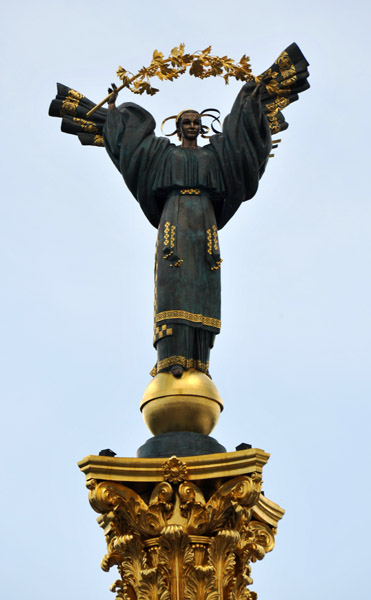 Statue of Independence of Ukraine, Maidan Nezalezhnosti 