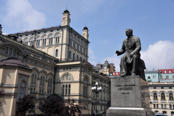 Monument to Ukrainian composter Mykola Lysenko (1842-1912, Kyiv