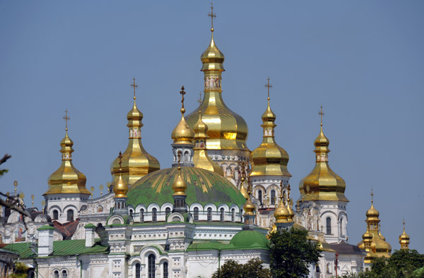 Golden domes of Uspensky Cathedral and the Refectory Church, Lavra Monastery