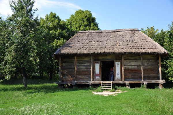 Building 10, Poltavska Region, Pyrohiv Museum of Folk Architecture