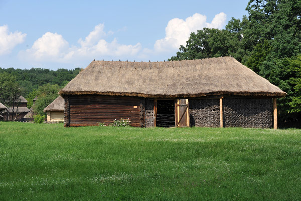 Gristmill from Arkhypivka village, Chernihivska Region - half log house and half tupchak