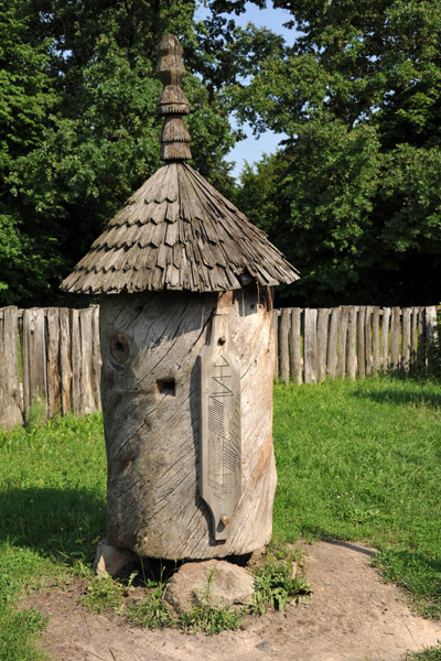 Traditional Ukrainian beehive at the Bekhy Homestead, Pyrohiv