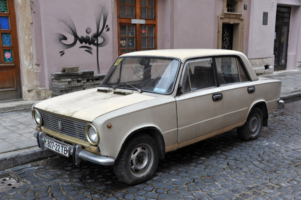 Soviet-era Lada with Ukrainian plates, Lviv