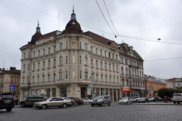Shevchenka Ave, Lviv