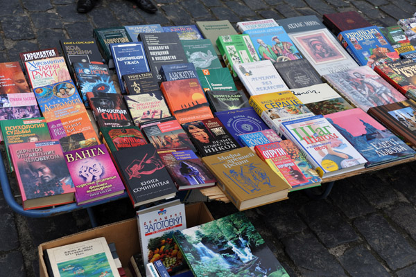 Sidewalk book sale, Muzeina Square, Lviv