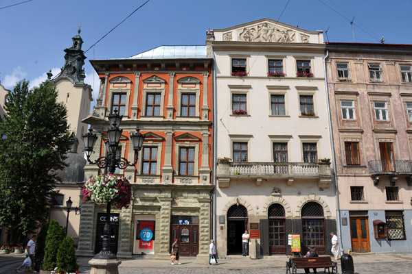 Rynok Square, Lviv