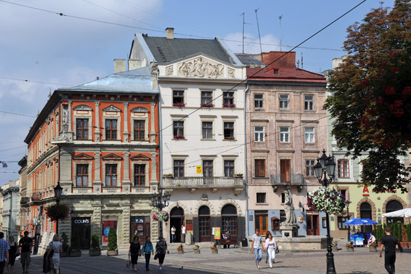 Rynok Square, Lviv