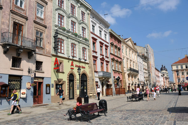 Rynok Square, Lviv