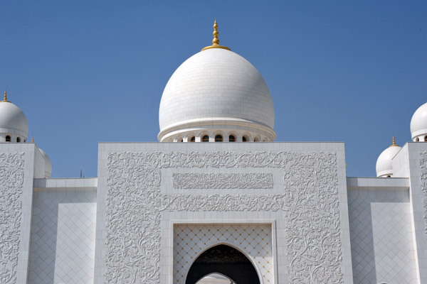 The entire mosque is covered in white marble 
