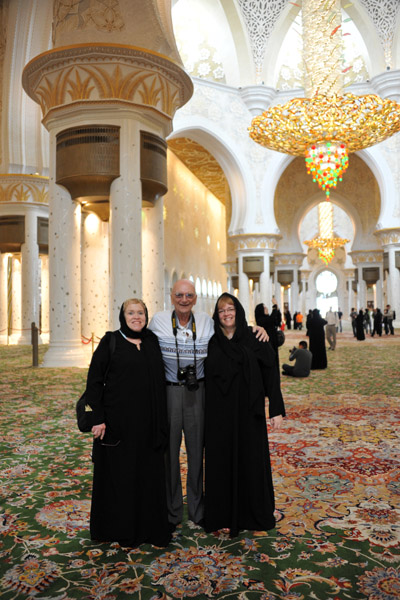 Family photo at the Sheikh Zayed Mosque