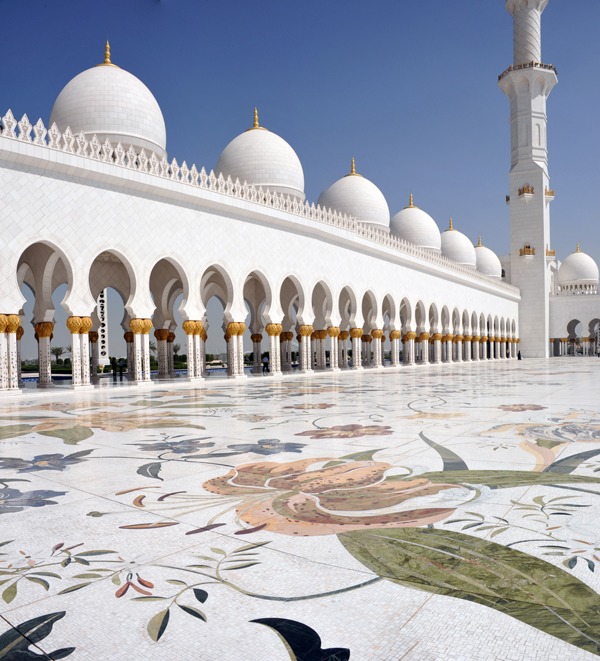 Panoramic view of the floral mosaic courtyard and arcade, Sheikh Zayed Mosque