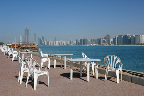 Bayside terrace at the Al Safinah Restaurant with a good view of Abu Dhabi