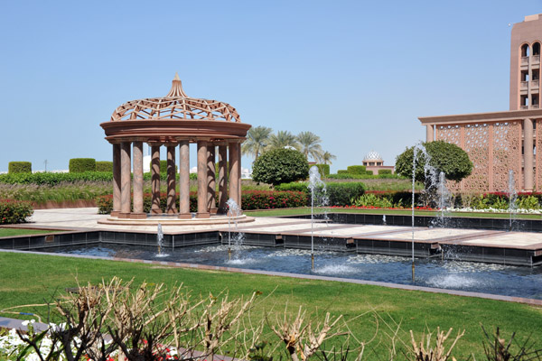 Garden pavilion and fountains of the Emirates Palace Hotel