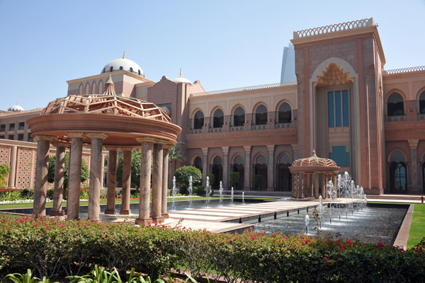 Garden pavilion and fountains of the Emirates Palace Hotel