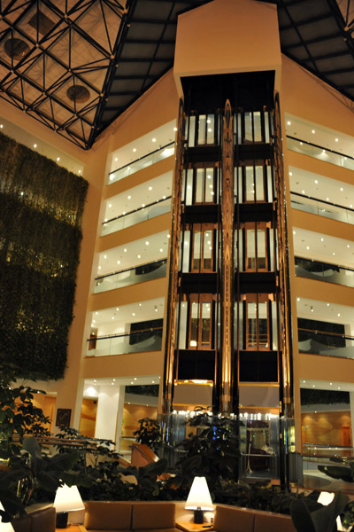 Lobby of the Mercure Grand Hotel