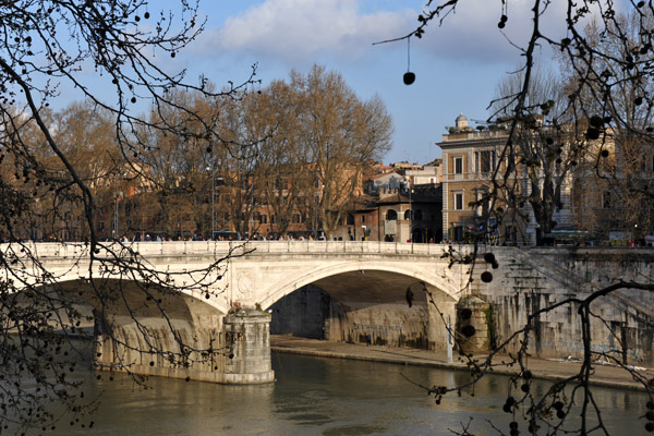 Umberto I Bridge, Rome