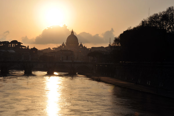 Sunset with the Vatican and the Tiber from Ponte Umberto I