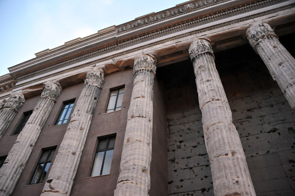 The Customs House has since converted to the Rome Stock Exchange