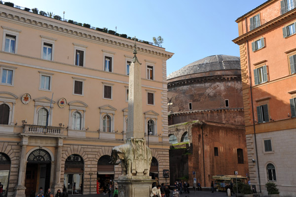 The Pantheon seen across the Piazza della Minerva