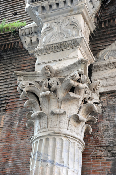 Column on the south side of the Pantheon