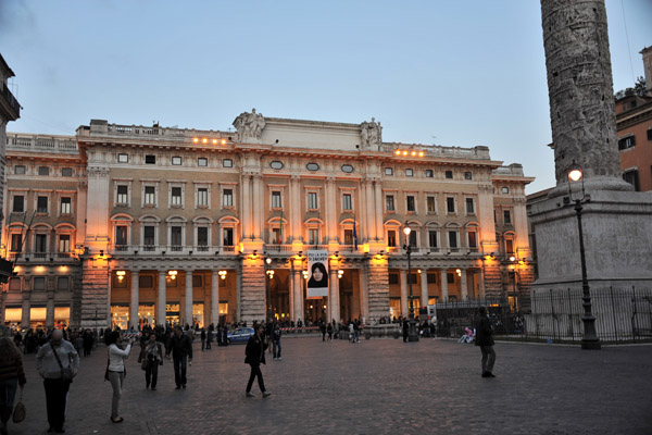 Piazza Colonna - Via del Corso