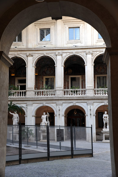 Courtyard of the Palazzo Altemps
