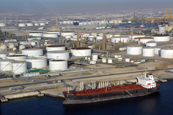 Port of Jebel Ali - tanker Glenda Meredith