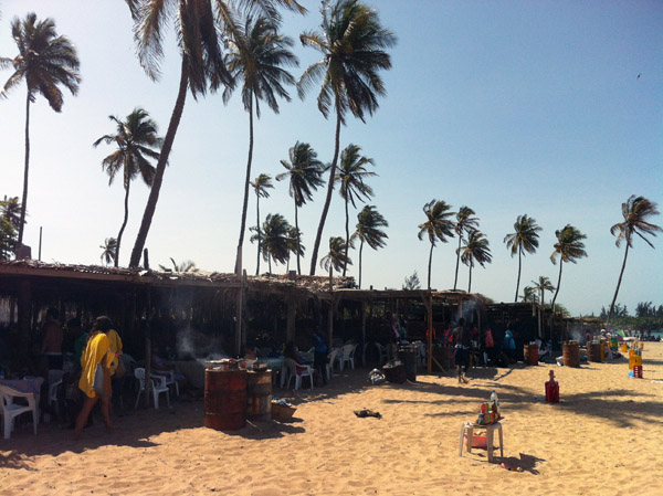 Primitive beach restaurants, Ilha do Mussulo