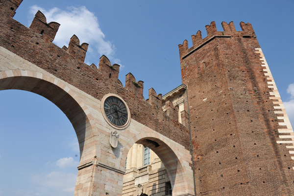 Portoni della Br, Verona