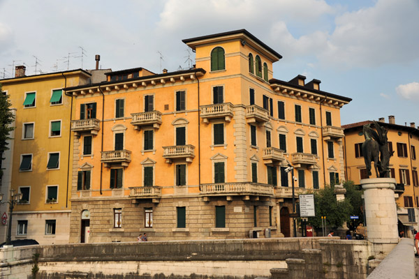 Lungadige Campagnola, Verona