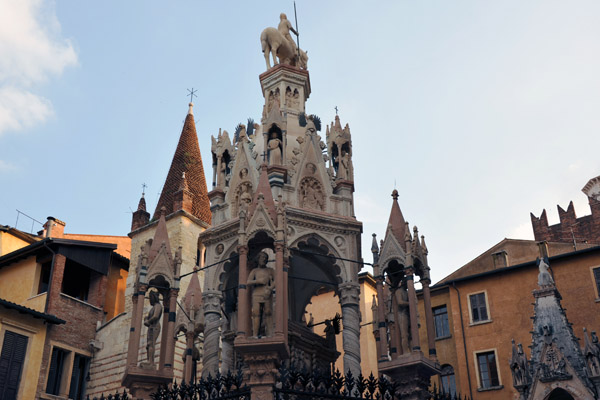 Santa Maria Antica and the Tombs of the Scaligere