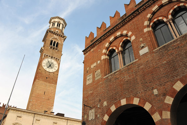 Domus Mercatorum (Casa del Mercanti-1301) with Torre del Lamberti