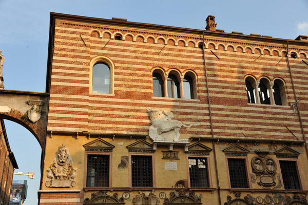 Palazzo del Comune, Piazza dei Signore, Verona